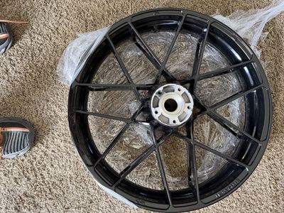 Harley Davidson Bagger front wheel 19”x3.5”