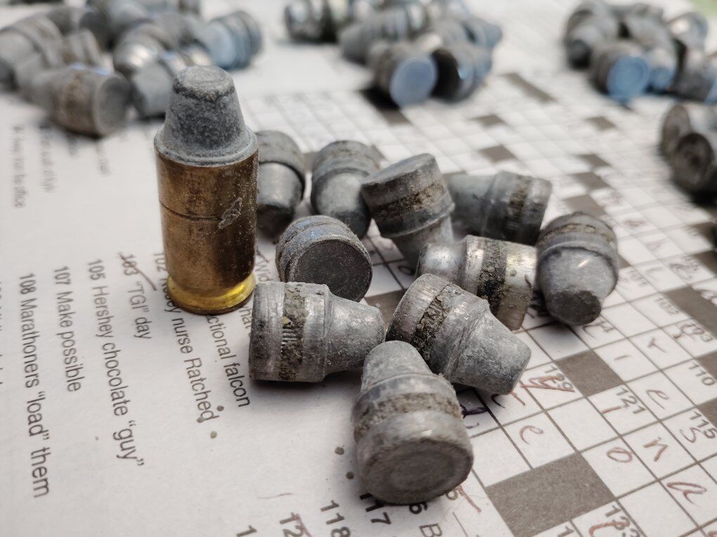 (213) 45 cal 200 grain bullets