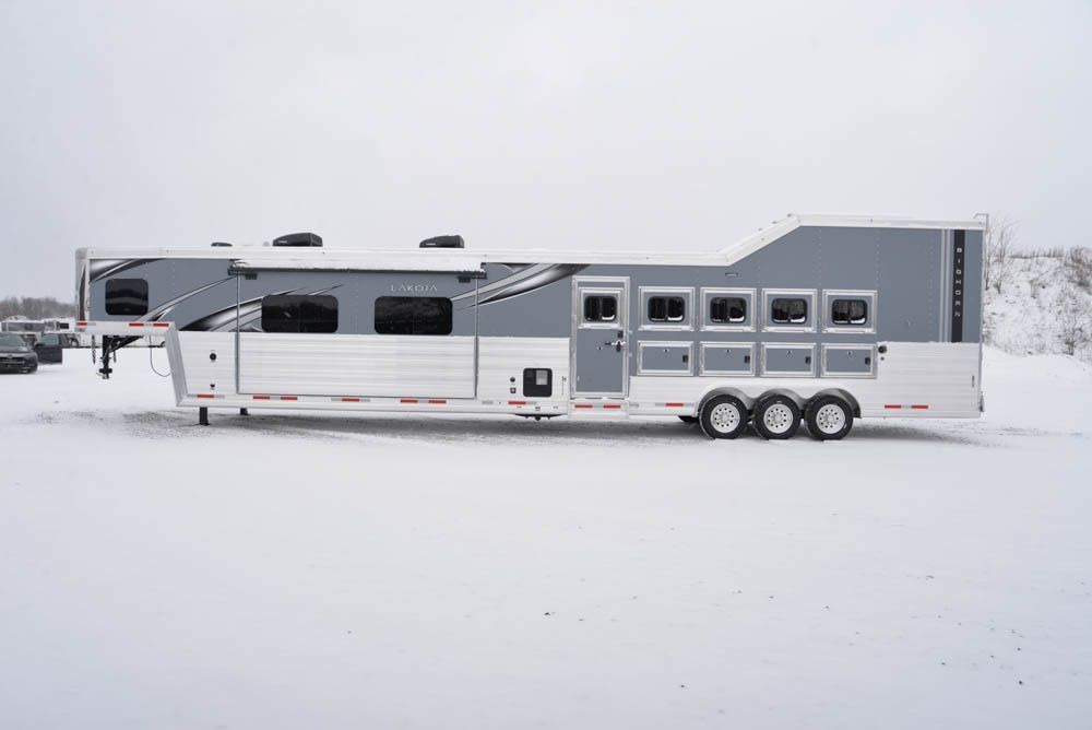2025 Bighorn Lakota Double Pop Outs W/19' Living