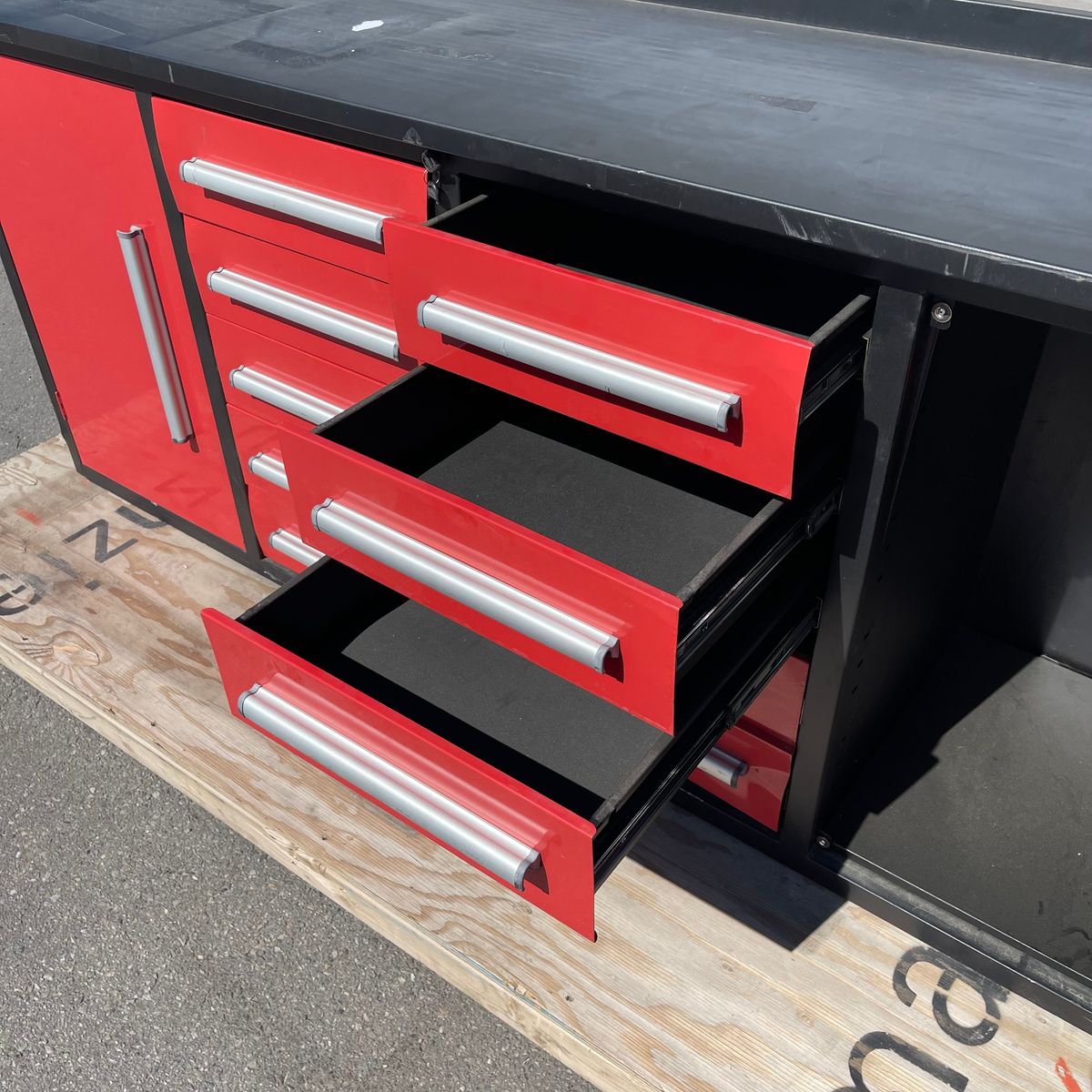 Main image 7