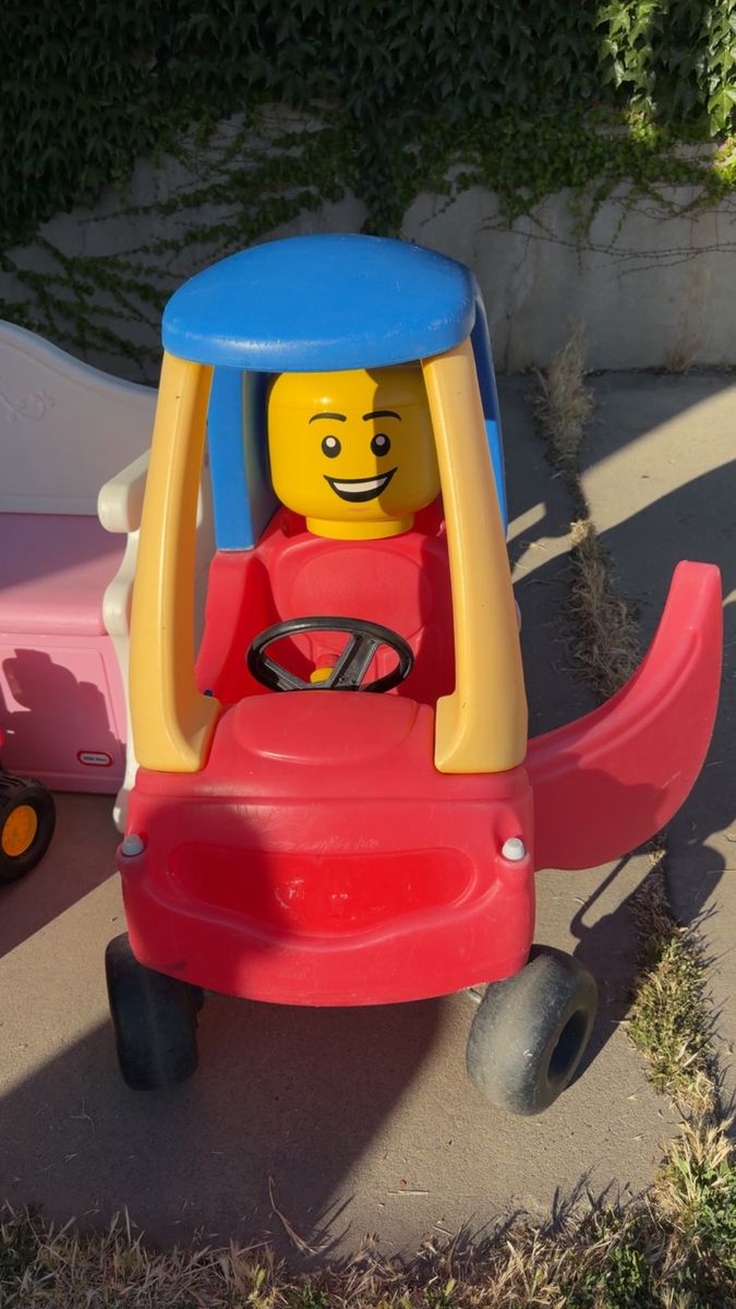 Little tikes coupe, toy chest bench 4 in 1 trike, TONKA LEGO