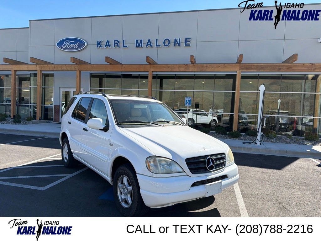 2000 Mercedes-Benz M-Class ML 320