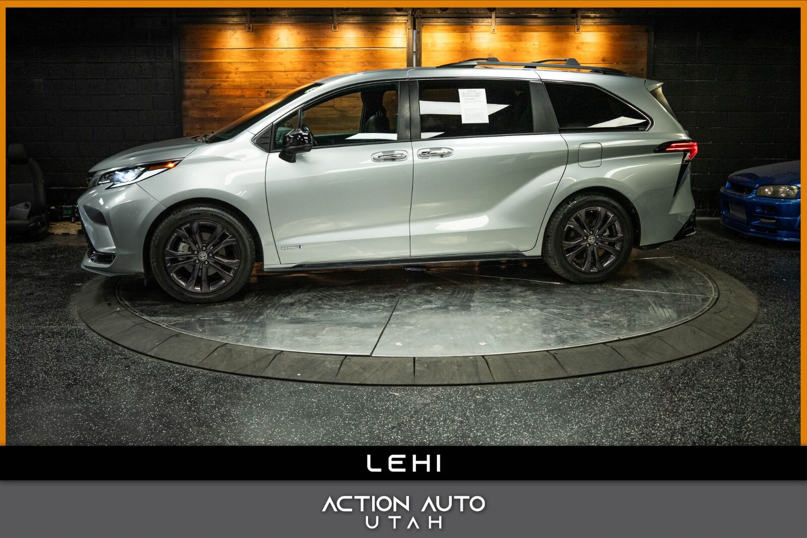 2021 TOYOTA SIENNA XSE 7-Passenger