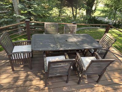 Outdoor Acacia Wood Dining Set with 6 Chairs and Extendable Table - Used Patio Furniture