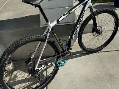 Cannondale F29 Carbon 3 Hard Tail Mountain Bike