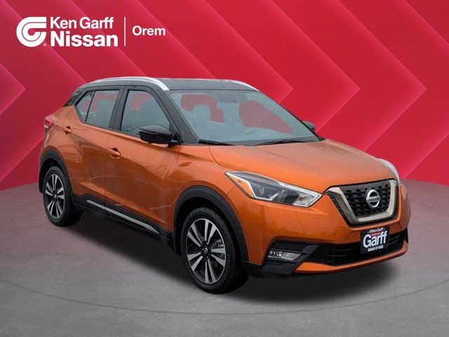 2019 Nissan Kicks SR