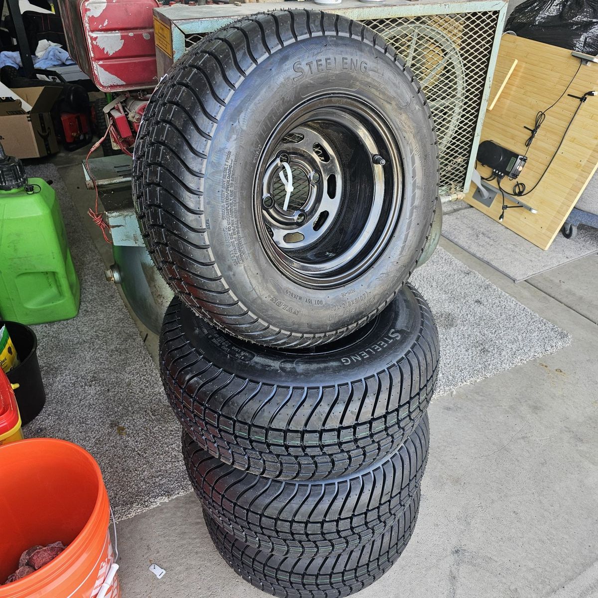 Golf cart aftermarket wheels/ tires