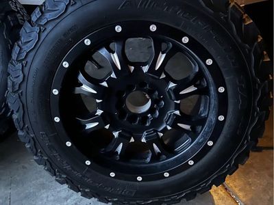 Fuel Rims & Tires for Jeep Grand Cherokee