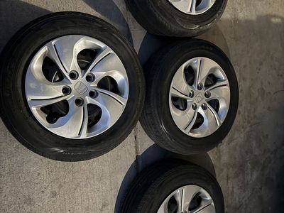 Honda Civic Wheels and tires 195 65 15 5x114.3