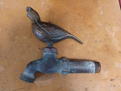 Brass bird faucet