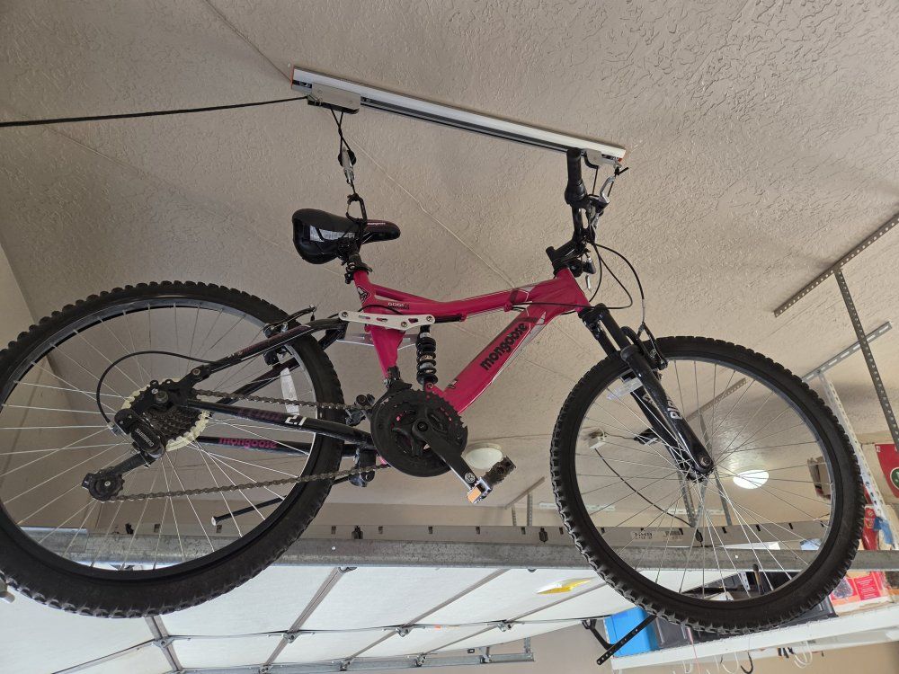 Mongoose 24" wheels Full Suspension Mountain Bike - Pink, Shimano components