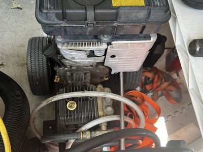 Bridges and Stratton pressure washer