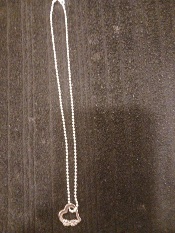 Heart with leaves necklace