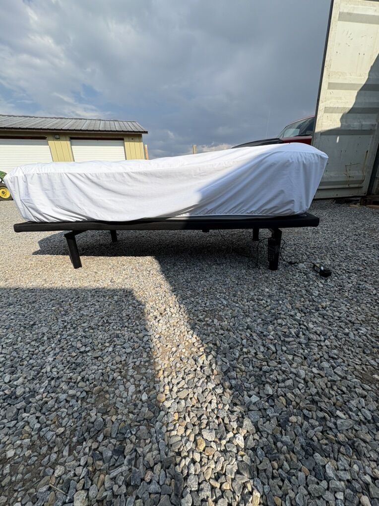 Electric Adjustable Bed + Mattress