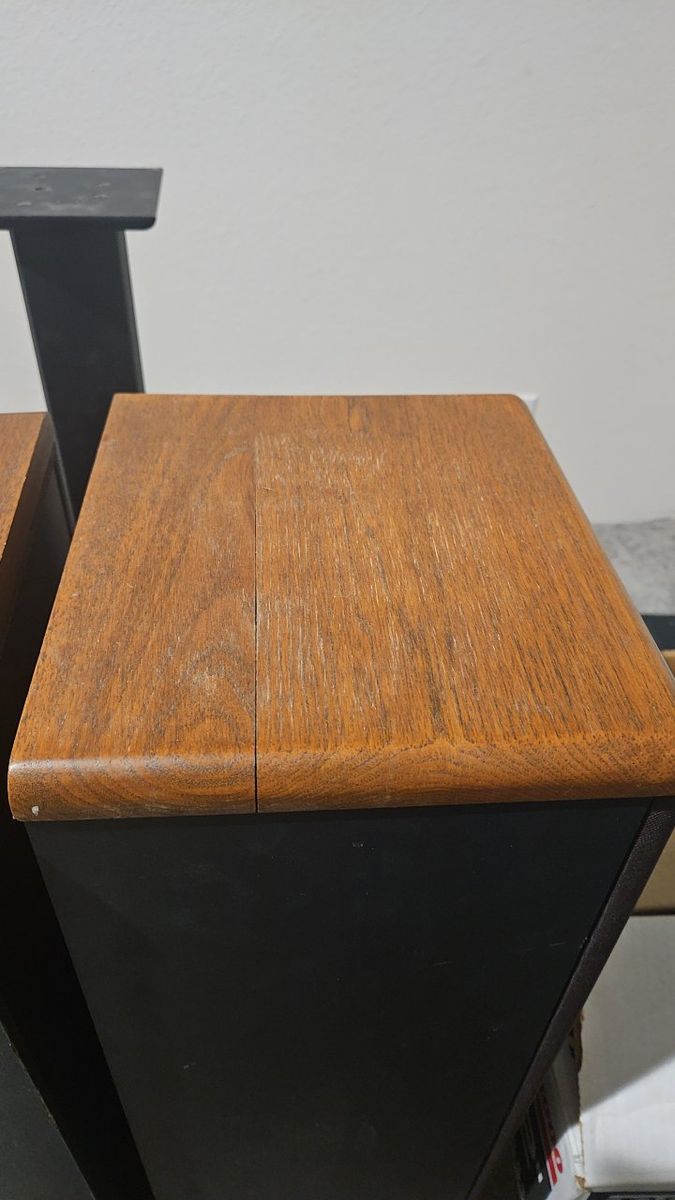 Main image 12