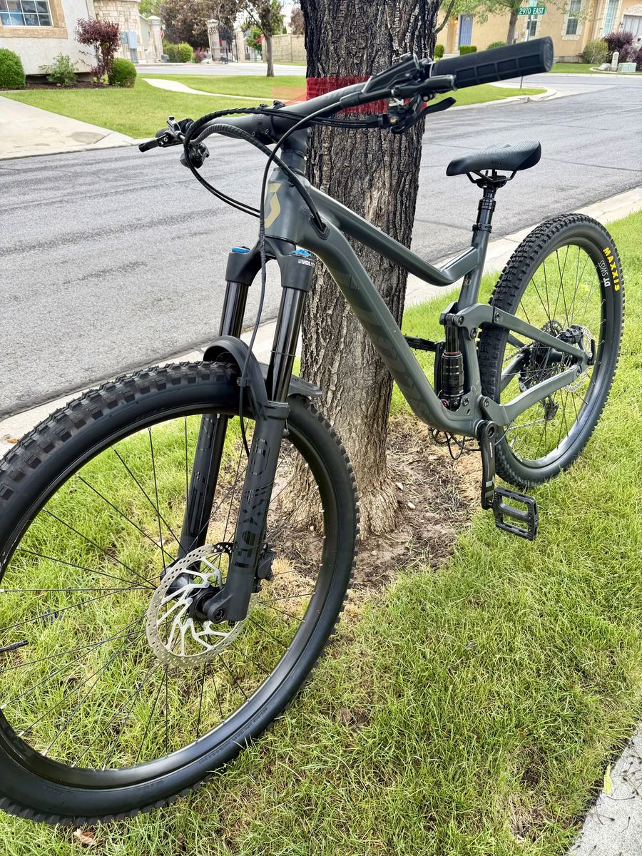 2022 Scott genius 950 medium