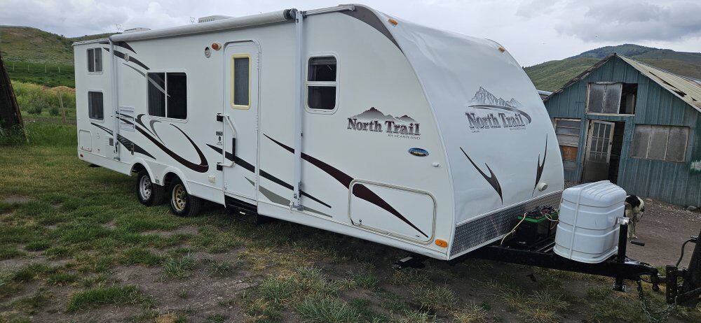2008 north trail by heartland 28ft bunk house