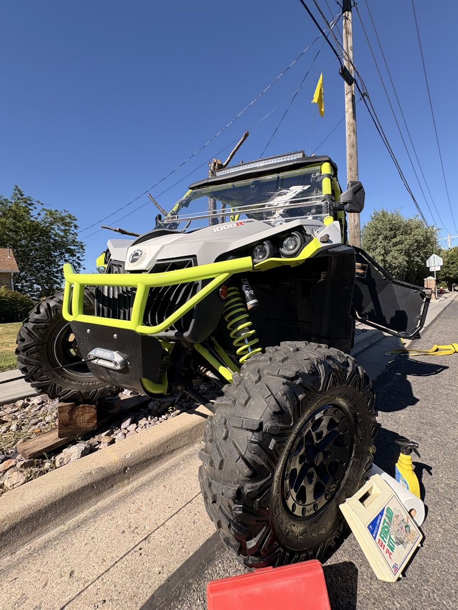 Trade my Excellent turbo Canam Maverick Max for Excellent King Quad or Yamaha Grizzly + Cash