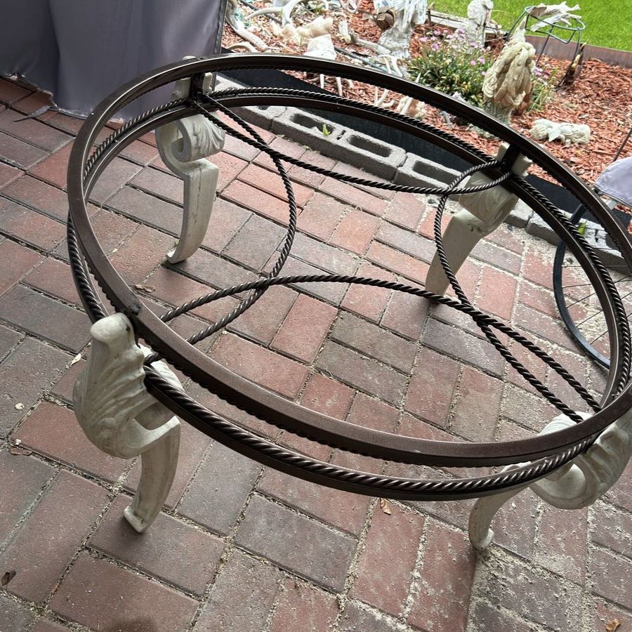 Main image 3