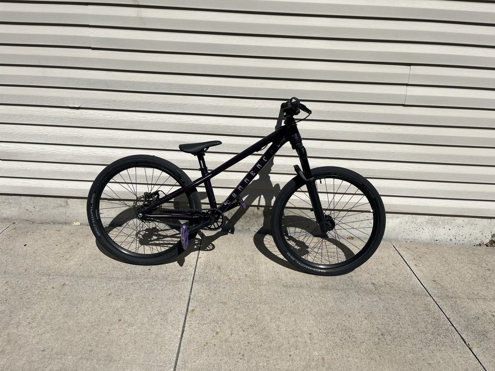 Commencal dirt jumper 16 inch