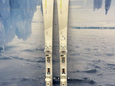 Head Pure Joy White R 153cm Skis w/ TYROLIA SLR 9.0 GW SYS Demo Binding - Used