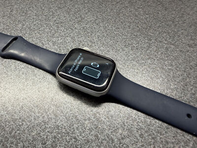 Apple Watch Series 5 GPS + Cellular 44 MM