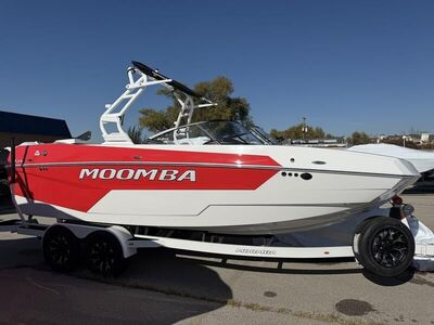 2025 Moomba Max
