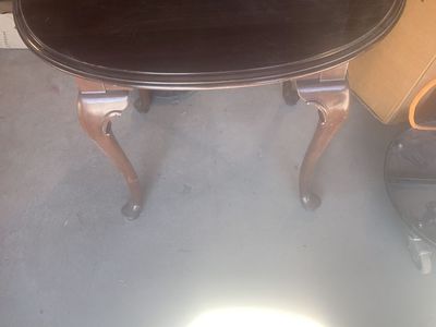 ETHAN ALLAN OVAL END TABLE