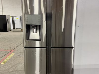 BEST DEALS HERE! SAMSUNG 4-DOOR FRIDGE W-WARRANTY!