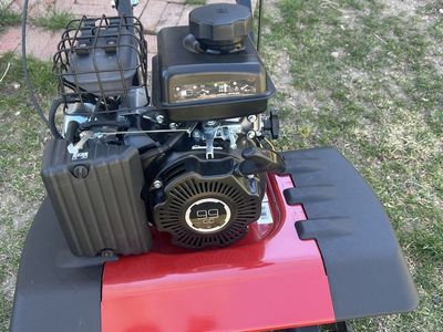 Tiller Mid-size TORO TILLER