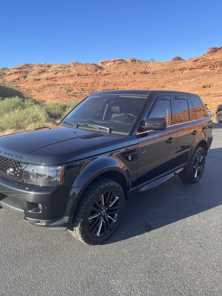 2011 Land Rover Range Rover Sport HSE LUX