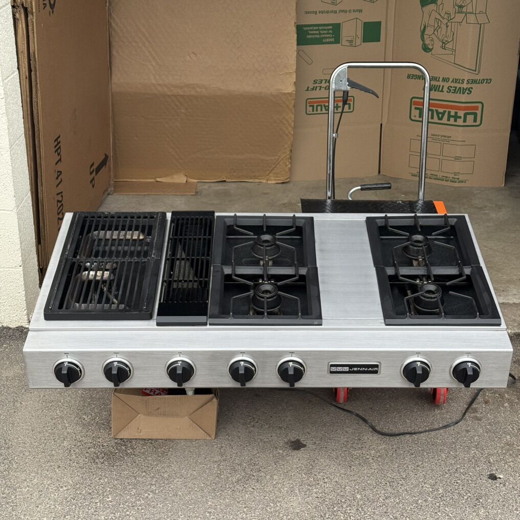 Jenn Air 48 Gas Cooktop with Downdraft