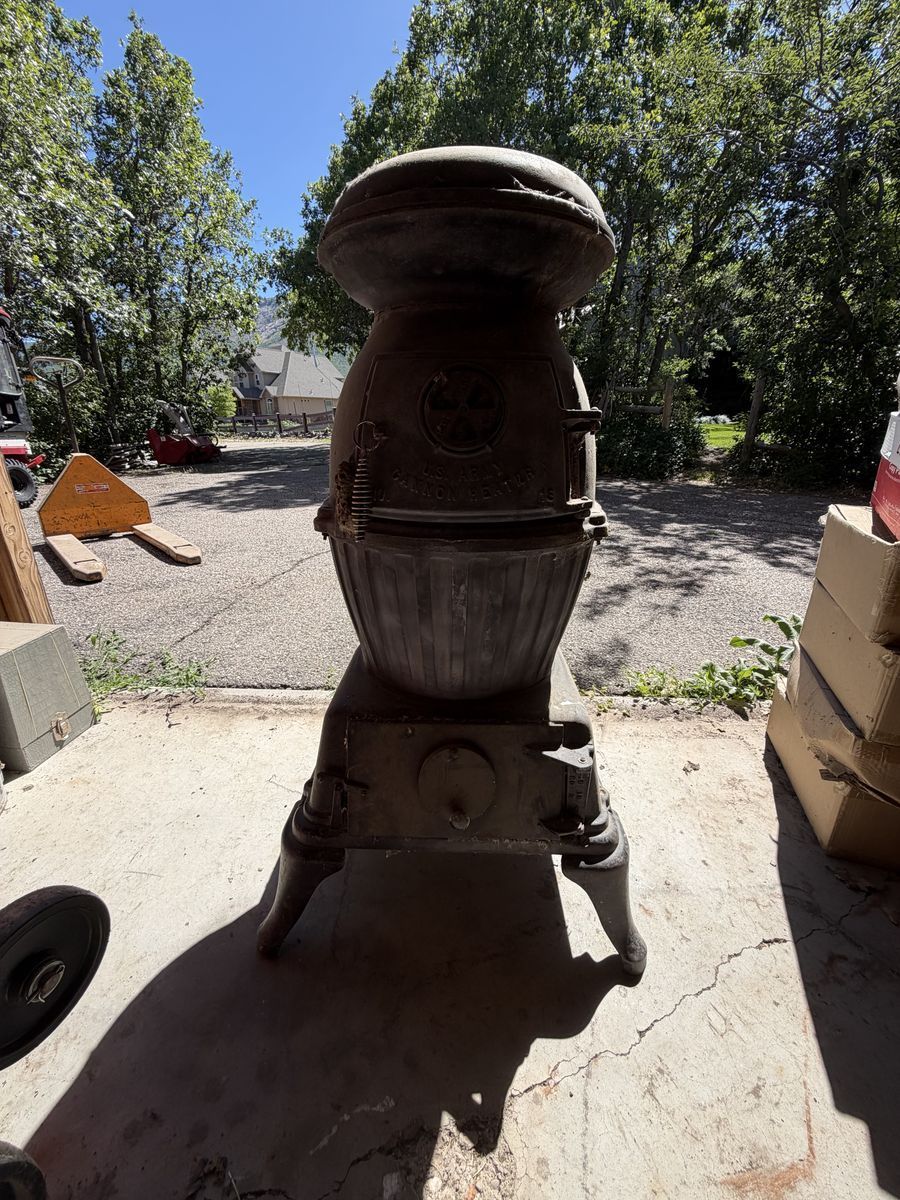 Antique 1800s U.S. Army Cannon Heater Cast Iron Pot Belly Stove - Working Condition