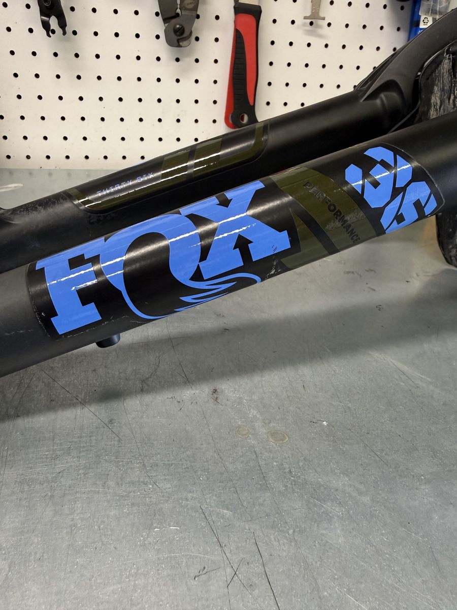 Fox 36 Performance Grip 29 160