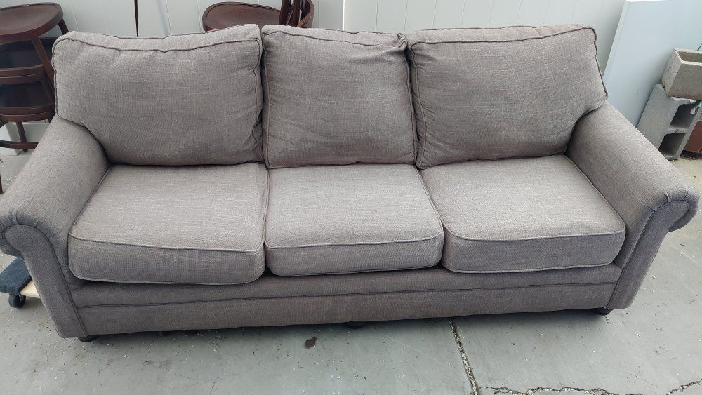 Comfortable 3 Cushion Sofa