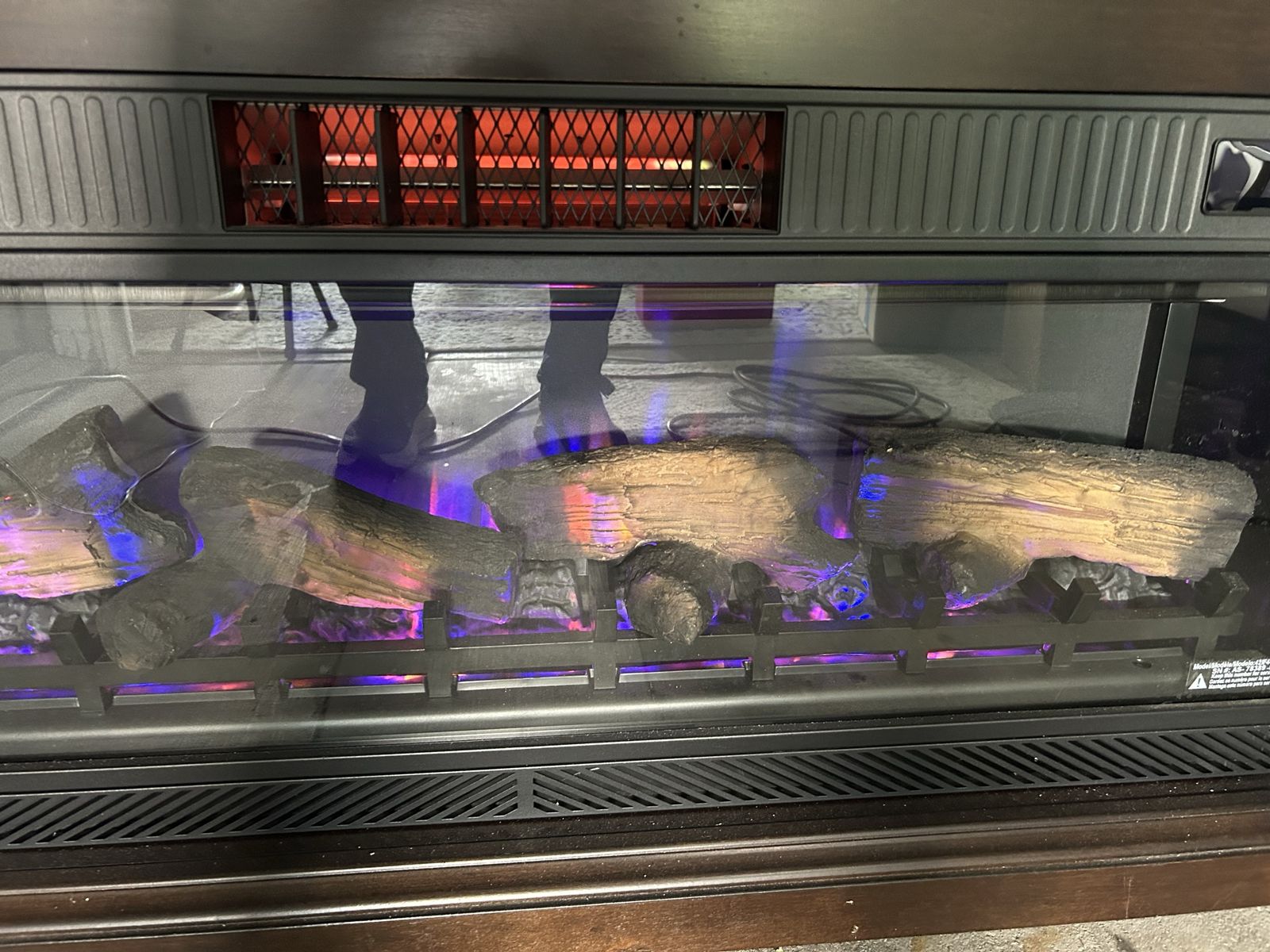Main image 3