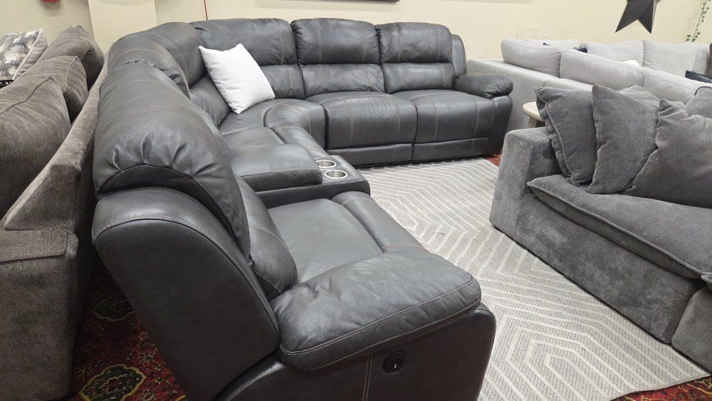 3-Piece Power Reclining Sectional