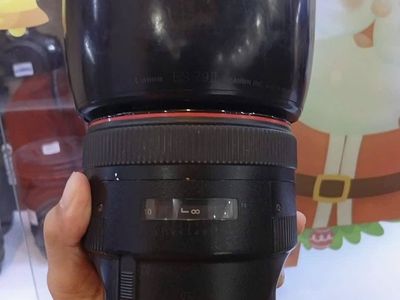Canon 5D iii, EF 85mm f1.2L mark 1 , 24-70mm 2.8 lens