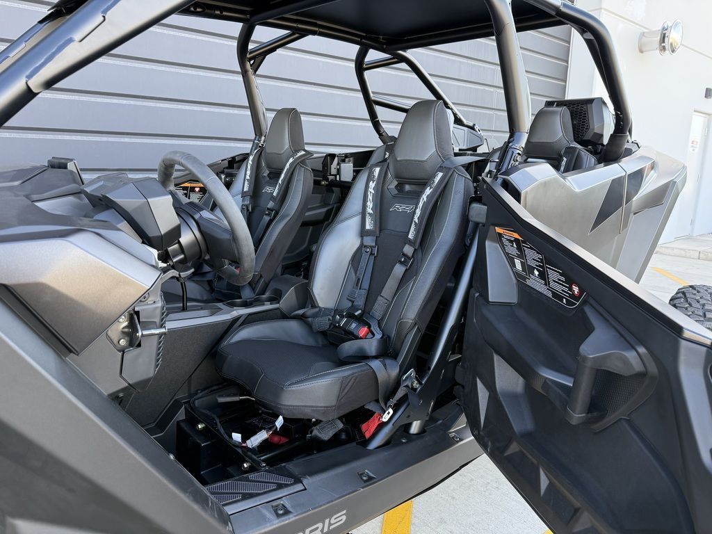 Main image 4