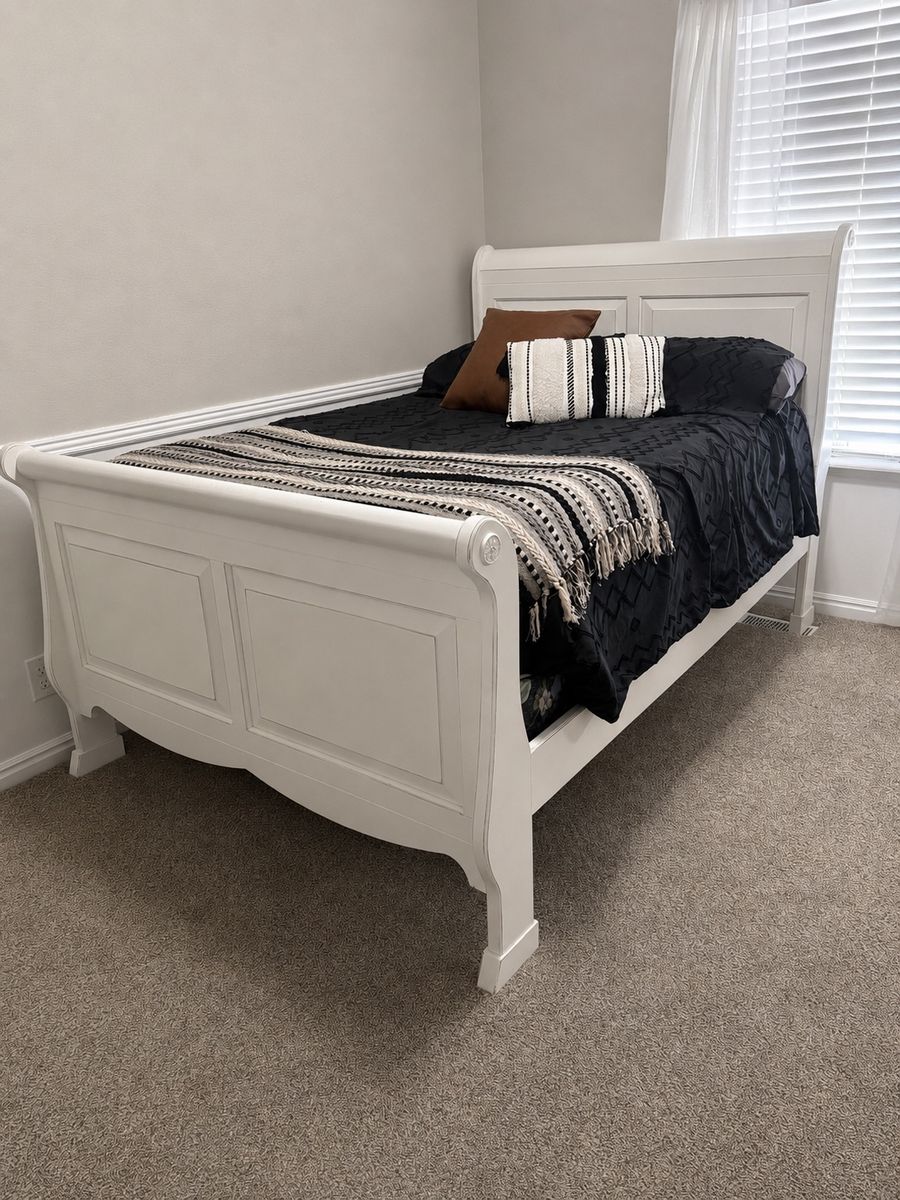 White Full Size Sleigh Bed Frame & Matching Dresser