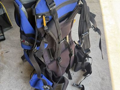 Child backpack carrier