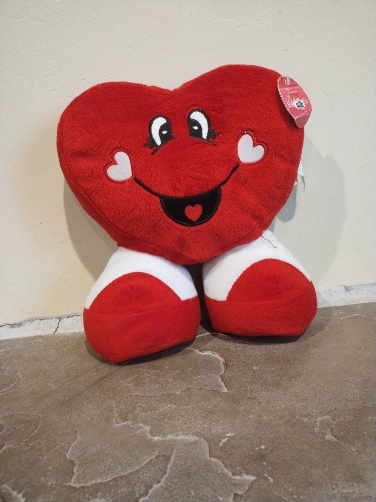 10" Plush Heart