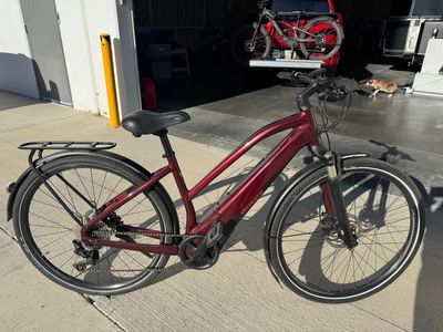 Specialized Turbo Vado 4.0 Step-Through electric bike (Medium)