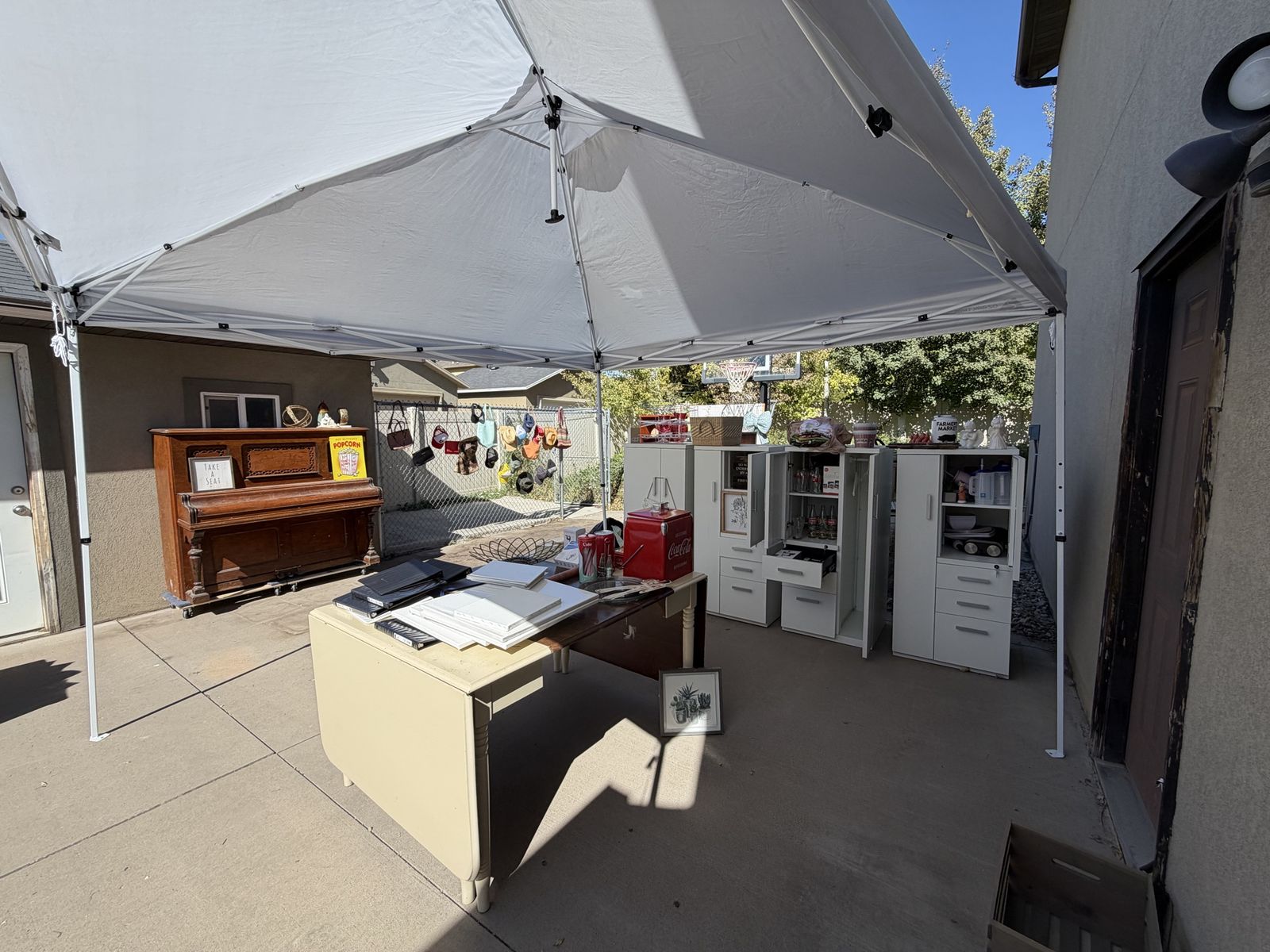Multi-Family Garage & Yard Sale - Various Household Items, Decor & More