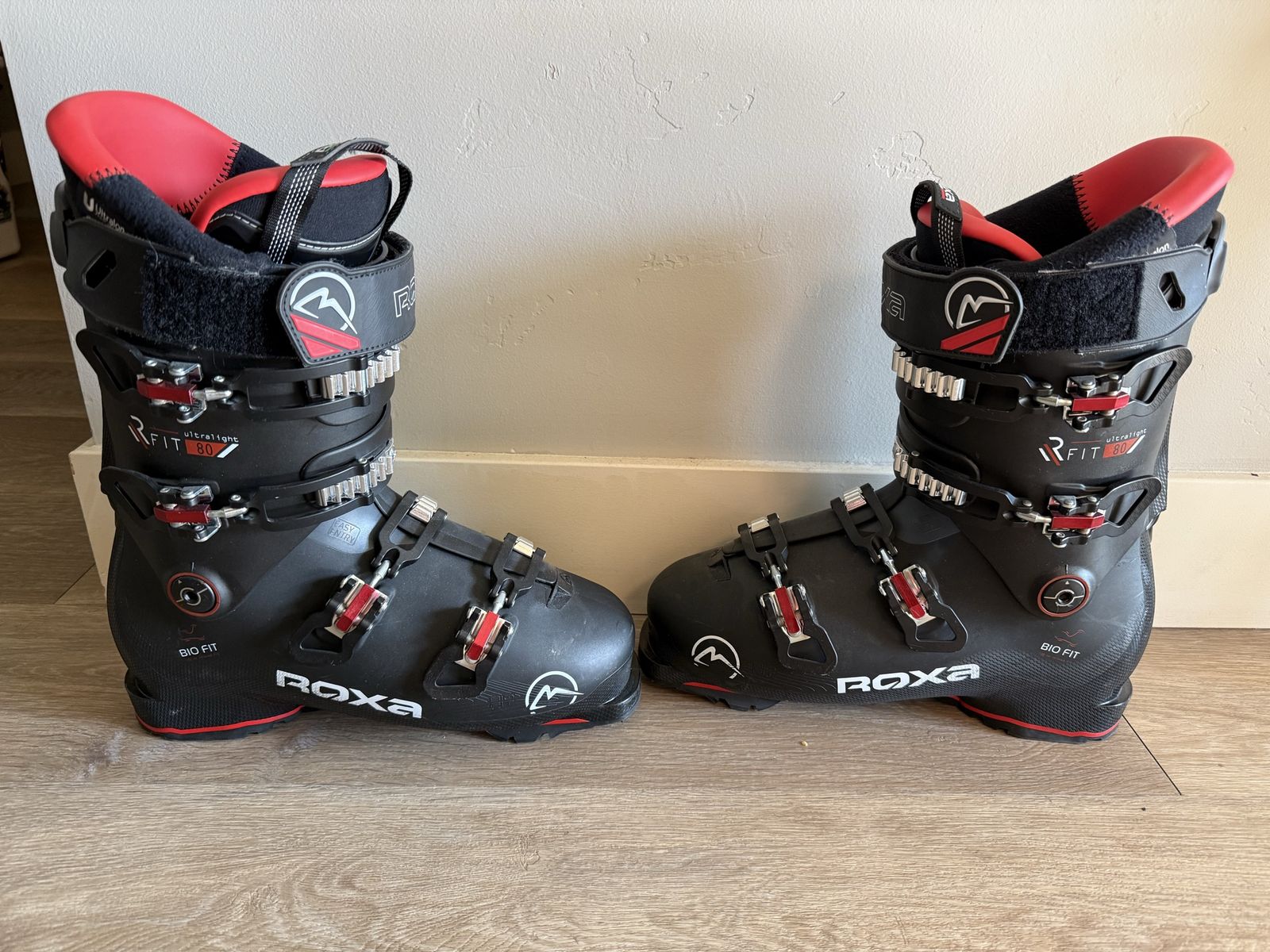 Roxa R/Fit 80 Ultralight Bio Fit Ski Boots 29.5 - Men's Black/Red - Used Twice