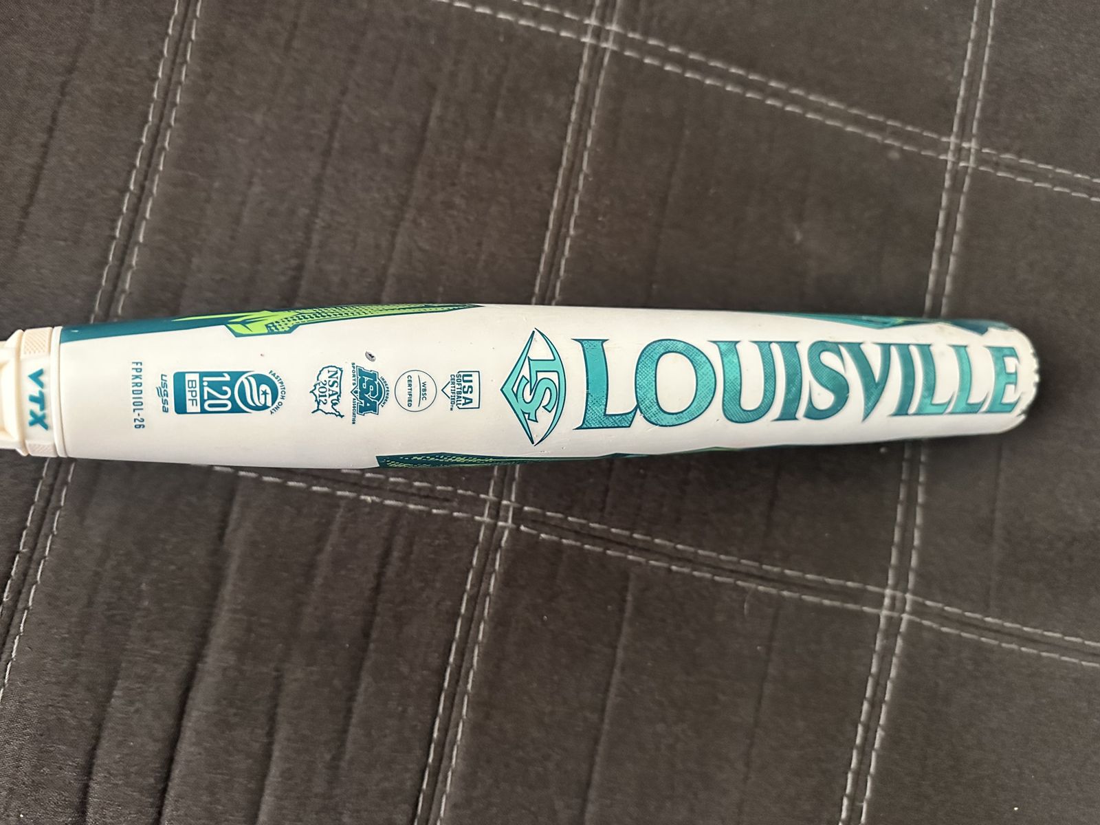 2026 Louisville Kryo Fastpitch Softball Bat 32” 22oz