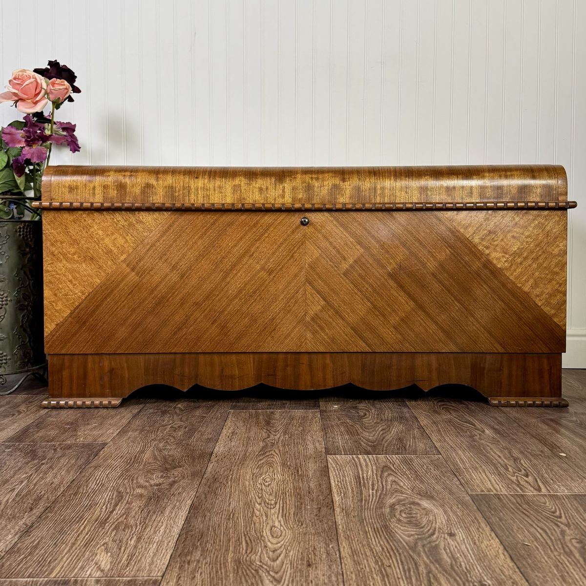 Lane Art Deco Waterfall Cedar Chest / Trunk