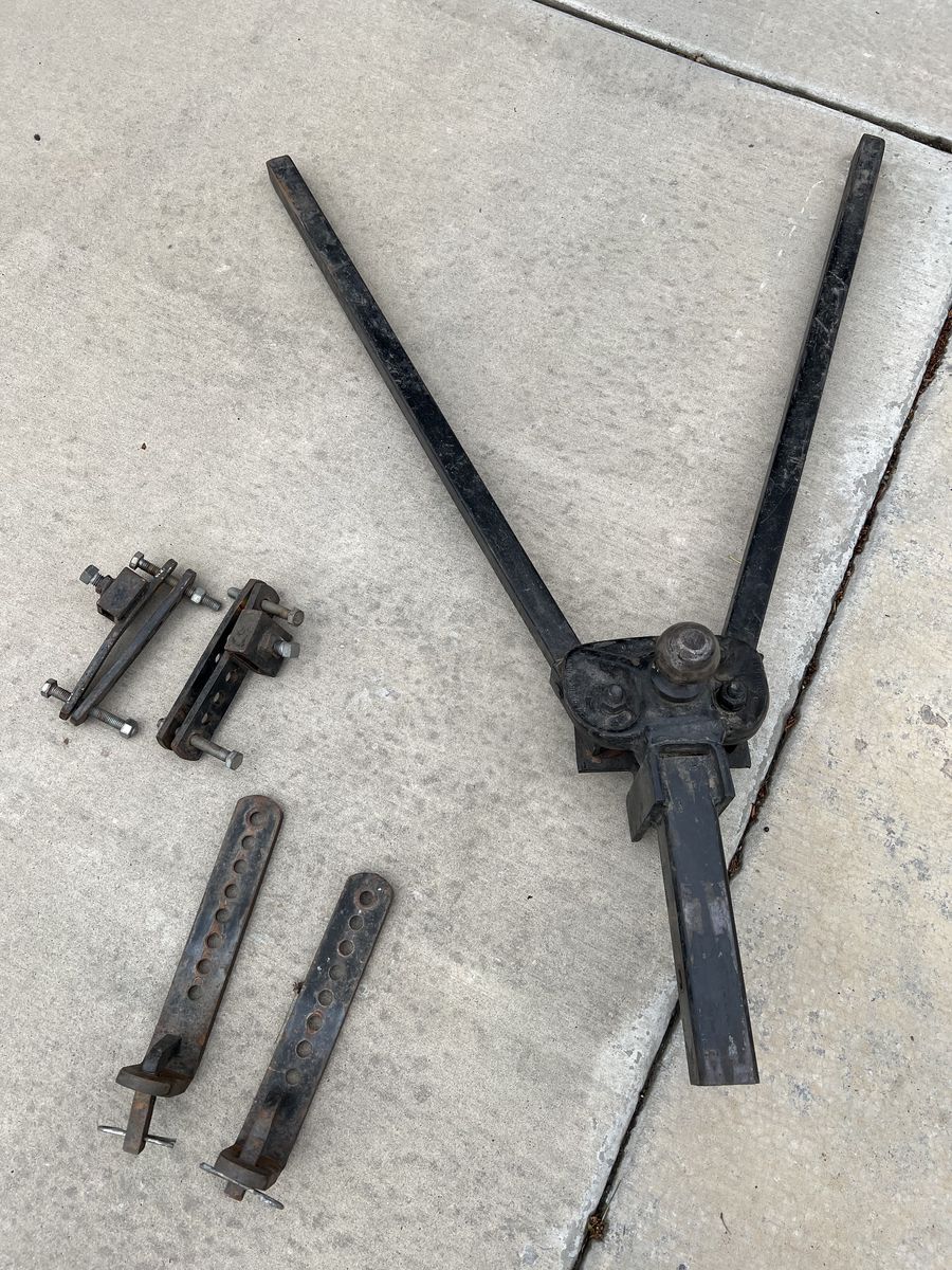 Anti-sway stablizer hitch