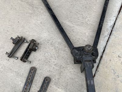 Anti-sway stablizer hitch