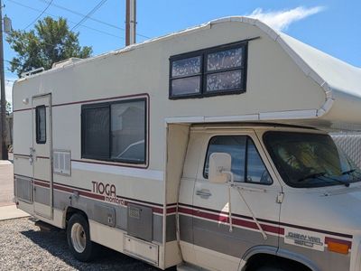 Tioga Montara Class C RV Camper Chevy Van 30